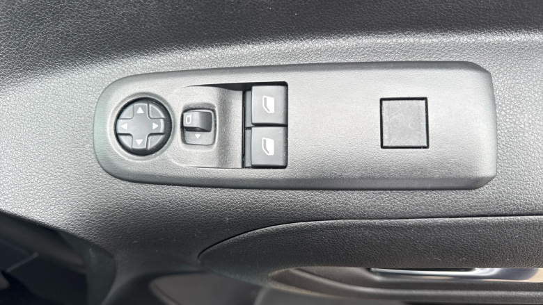 Citroen Berlingo 100kW Plus XL 52kWh 5dr Auto [7 Seat] Electric Estate